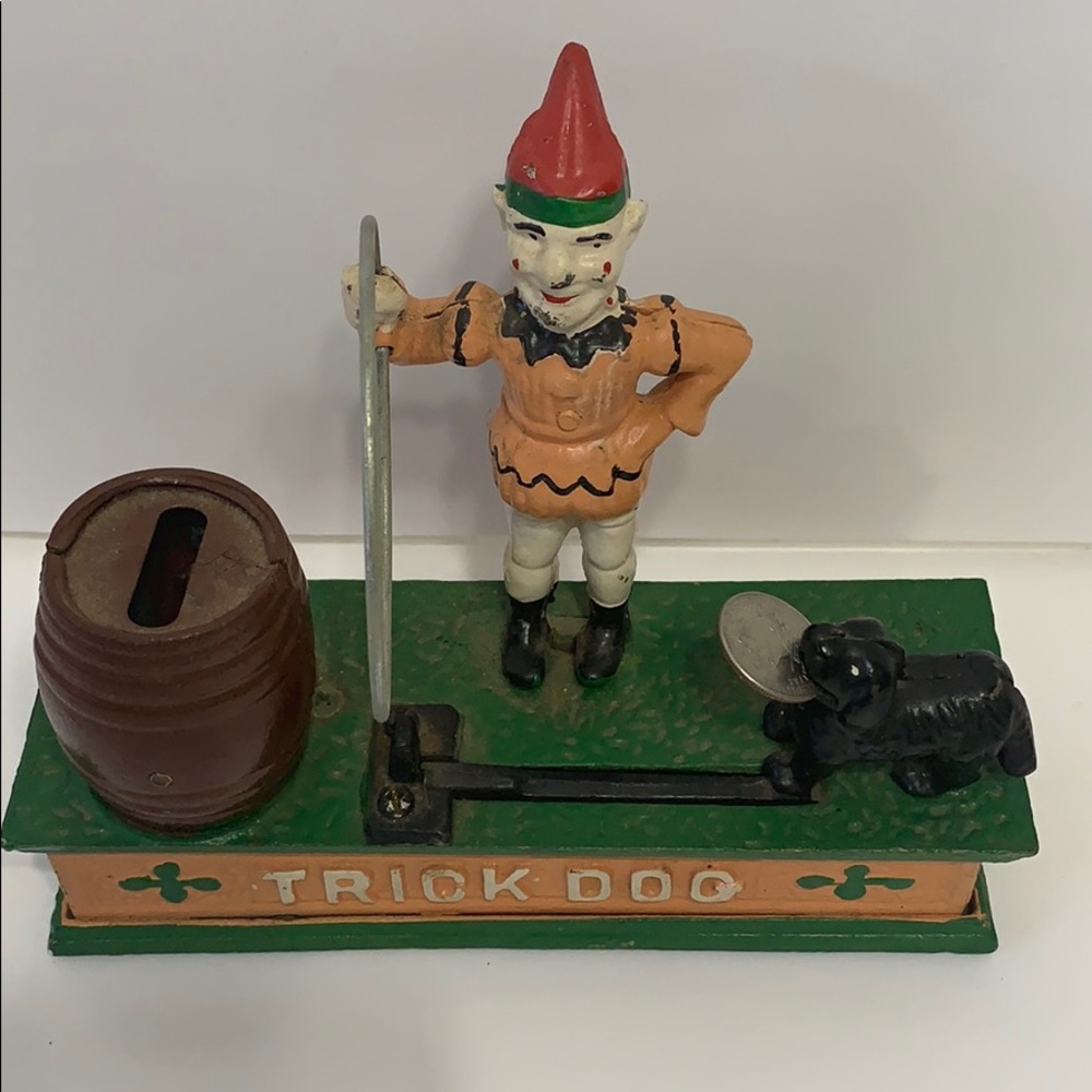 Vintage metal Trick dog (Piggy Bank)